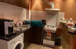 Apartament 2 camere decomandat, etaj intermediar, la cheie !