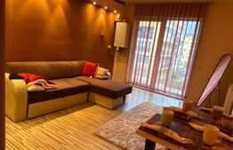 Apartament 2 camere decomandat, etaj intermediar, la cheie !