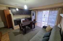 Apartament 4 camere, scara interioara, 100mp, parcare cu CF! Zona centrala!