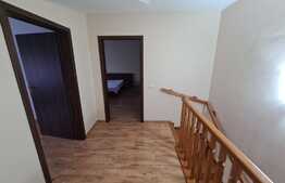 Apartament 4 camere, scara interioara, 100mp, parcare cu CF! Zona centrala!