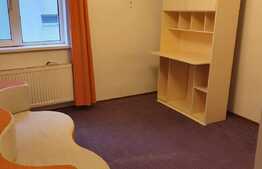 Apartament 3 camere , 64 mp, Parcare, Zona Teilor ! 