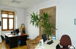 Vanzare 4 camere, 180 mp, la 3 minute de Piata Avram Iancu, 2 locuri de parcare