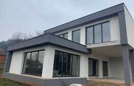 Casa individuala moderna de vanzare , 163 mp, teren de 1058 mp! Zona Luna de Sus!