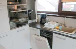 Apartament 4 camere pe 2 niveluri, 95 mp, la cheie, garaj, zona Iulius Mall !