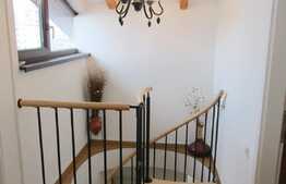 Apartament 4 camere pe 2 niveluri, 95 mp, la cheie, garaj, zona Iulius Mall !