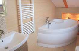 Apartament 4 camere pe 2 niveluri, 95 mp, la cheie, garaj, zona Iulius Mall !