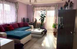 Apartament 3 camere intr-un imobil tip vila!