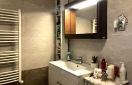 Apartament 3 camere intr-un imobil tip vila!