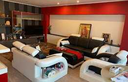 Apartament 4 camere, 120 mp, decomandat, Vlahuta