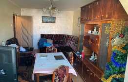 Apartament 3 camere, 68 mp, decomandat, zona strazii Scriitorilor