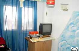 Apartament cu 4 camere de vanzare, imobil  izolat termic