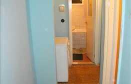 4 camere de vanzare la 5 minute de McDonalds, pret oportun