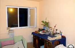 4 camere de vanzare la 5 minute de McDonalds, pret oportun