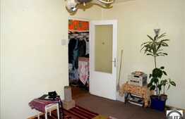 4 camere de vanzare la 5 minute de McDonalds, pret oportun