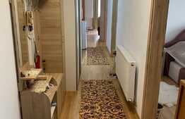 Apartament 2 camere, 67 mp, decomandat, zona Tractorul