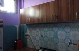 Garsoniera semidecomandata, 28mp + balcon, zona Mercur