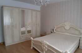 Apartament 3 camere, 80 mp, zona Stejarului