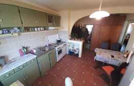 Apartament 2 camere, 54 mp, decomandat, zona Craiter