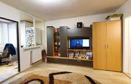 Woow!! Garsoniera la etaj intermediar, zona Parang