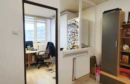 Woow!! Garsoniera la etaj intermediar, zona Parang