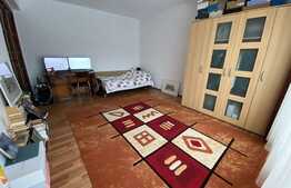 Apartament de inchiriat cu doua camere decomandate, 54 mp, zona Spitalului de Recuperare, Zorilor