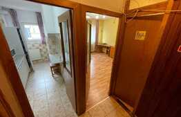 Garsoniera decomandata, etaj intermediar, 25 mp, zona Cinema Marasti!