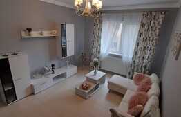 Apartament cochet, 2 camere decomandate, etaj1, AC, parcare, zona strazii Eroilor!