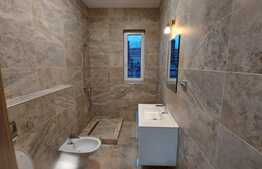 Apartament in vila, 2 camere, 69 mp, TERASA 8 mp! Totul NOU!