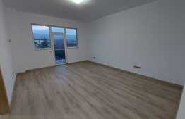 Apartament in vila, 2 camere, 69 mp, TERASA 8 mp! Totul NOU!