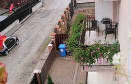 Apartament in vila, 2 camere decomandate, 54 mp +2 terase, garaj si boxa, zona Campului