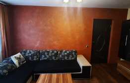 3 camere semidecomandate in Grigorescu, etaj intermediar, 2 balcoane, parcare!