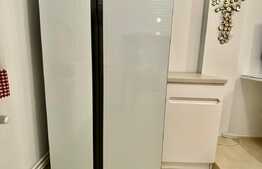 Apartament cu 2 camere, decomandat, 56mp, totul nou, lux/modern, garaj, zona Aleea Godeanu