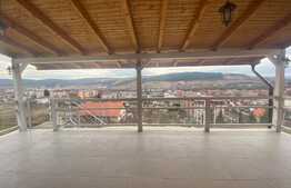 Doresti un apartament tip DUPLEX? L-ai gasit! 74 mp utili +40 mp terasa, gradina 100 mp +parcare cu CF!