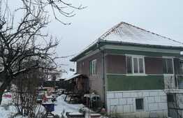 Casa individuala la tara, 150mp utili, 860 mp teren