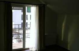 Un apartament foarte spatios dispus pe 2 nivele, la pret excelent!