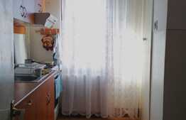 Apartament 3 camere și 2 băi, decomandat, 60 mp, zona Craiter