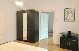 Apartament cu 3 camere, 90 mp, zona UMF