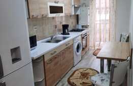 Apartament 2 camere decomandate, 52 mp, parcare, zona Eroilor! 