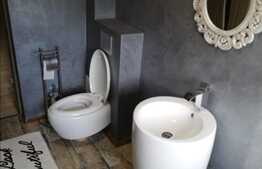 Apartament cu 3 camere, 63mp, balcon, zona Terra