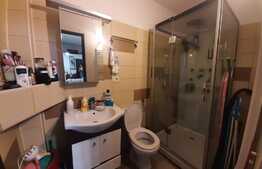 Apartament de 3 camere, decomandat, 60mp, zona Racadau 