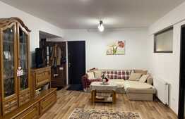 Apartament de 3 camere, decomandat, 60mp, zona Racadau 