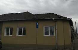 Casa cuplata cu teren de 60 mp, zona Gara CFR