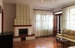 Casa individuala cu 4 camere, teren 410 mp, zona Farmec