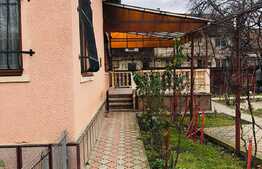 Casa individuala cu 4 camere, teren 410 mp, zona Farmec