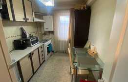 Apartament 2 camere, decomandat, zona Terra