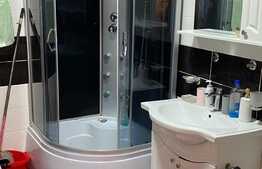 Apartament 1 camera, intermediar, parcare, Terra