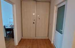 Apartament 2 camere, 59 mp, parcare, balcon, zona strazii Florilor