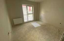 Apartament cu 3 camere, 72 mp, gradina 43 mp, parcare supraterana, zona strazii Cetatii