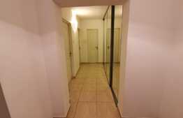 Apartament de 3 camere, 63 mp, decomandat, etaj intermediar, zona strazii Bucuresti