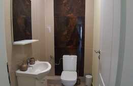 Apartament SUPERB la prima inchiriere, cu 3 camere, 74 mp, terasa 76 mp, zona BMW